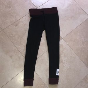 VS pink yoga leggings